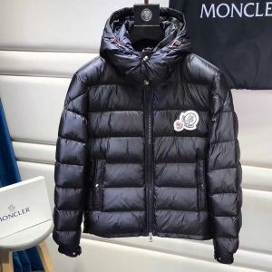 流行の最前線 MONCLER モンクレール ダウンジャケット 最高品質かつ最安値 人気限定品