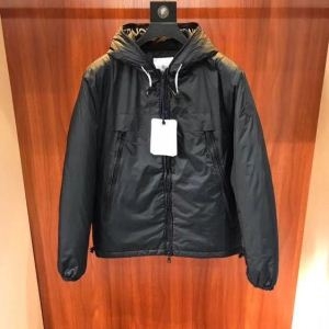 オススメのお品 超限定VIPセール お勧めの一品  MONCLER モンクレール ダウンジャケット