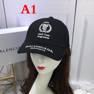 BALENCIAGAバレンシアガ 帽子 コピーSupports World Food Programmeロゴクラシックなベースボールキャップ540013310B51077