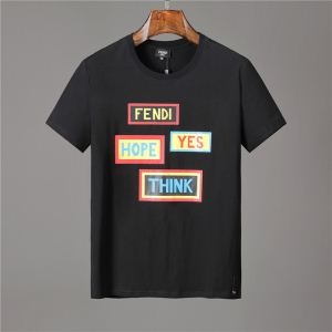 元気な印象に FENDI フェンディ半袖Tシャツ 2色可選 洗練されたおしゃれ感を持つ