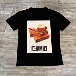 2色可選 半袖Tシャツ 爽快感が絶妙にマッチ 夏のいいのアイテム FENDI フェンディ