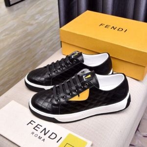 カジュアルシューズ 2色可選 FENDI フェンディ2019夏に意外と人気な新作 春夏季超人気限定コラボ