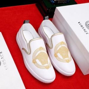 19ss完売必至夏季 VERSACE ヴェルサーチ カジュアルシューズ 夏季大人気アイテム 夏新品定価より50％OFF