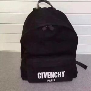 ジバンシー リュック コピーGIVENCHY PARISロゴプリント付きファスナーポケットナイロンバックパック