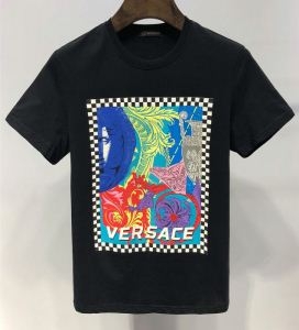 安心の関税送料込 19SS 新作  春夏入荷限定SALE価格 VERSACE ヴェルサーチ 半袖Tシャツ 2色可選