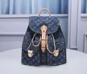 累積売上総額第１位 最速！ブーム当確の2019春夏トレンド ルイ ヴィトン LOUIS VUITTON リュック