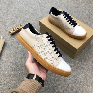 BURBERRY バーバリー カジュアルシューズ 2色可選 19SS 待望の新作カラー 話題の新作夏新品