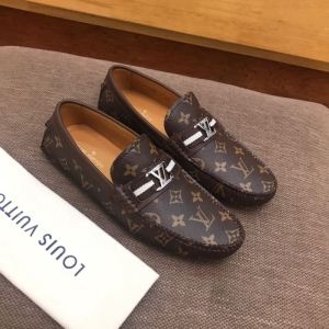 夏季限定大特価 ブーム当確の2019春夏トレンド LOUIS VUITTON ルイ ヴィトン カジュアルシューズ 2色可選