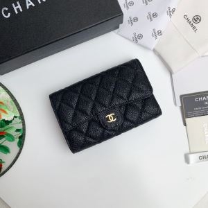 2019春夏トレンドファッション新作好感度が高いアイテムシャネル CHANEL 財布