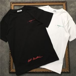 Off-White オフホワイト  Ｔシャツ/シャツ  春夏で人気の限定新作  2019人気お買い得アイテム おしゃれ上級者に着