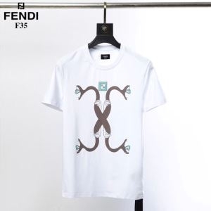 FENDI メンズ ｔシャツ 今季で最強のアイテム！フェンディ スーパーコピー ファッション ブラック ホワイト 相性抜群 最安値