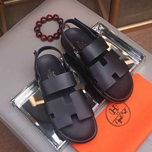 エルメス HERMES メンズ サンダル 春夏に一番ぴったり...