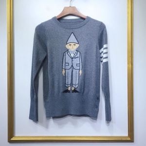 トムブラウン THOM BROWNE メンズ セーター スタイルアップ コピー GNOME INTARSIA PULL グレー プリント 最低価格