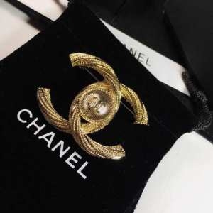 春物１点限りVIP顧客セール シャネル CHANEL ブローチ 2019春夏にも引き続き大活躍！