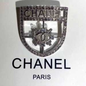 VIP 先行セール2019年夏 関税補償新作限定大人可愛い シャネル CHANEL ブローチ