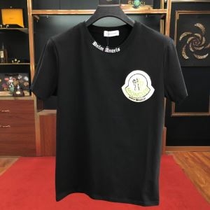 Tシャツ/半袖  2019春夏は人気定番 抜け感を出す モンクレール MONCLER ジュアル感強めの着 2色可選