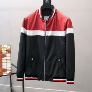 大満足の2019秋冬新作 モンクレール MONCLER ブルゾン 2色可選 即完売となった人気秋冬新作