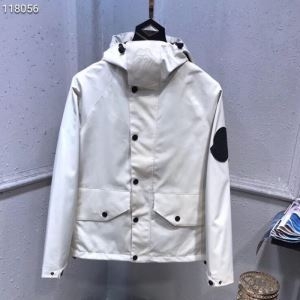 モンクレール MONCLER ブルゾン 2色可選 国内入手困難2019秋冬新作 即完売となった人気秋冬新作