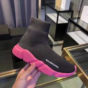 ぜひ主役にする大好評秋冬新作！BALENCIAGA Speed Trainer バレンシアガ スピードトレーナー メンズ スニーカー お洒落を楽しみたいこの季節の防寒着激安 男女兼用