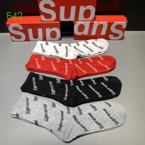 SUPREME  2019秋冬最重要アイテム 秋トレンドの新...