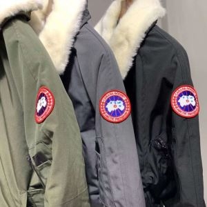 カナダグース ダウン 人気 上品な秋冬コーデに仕上げるアイテム メンズ CANADA GOOSE コピー ロゴ ３色可選 おすすめ VIP価格