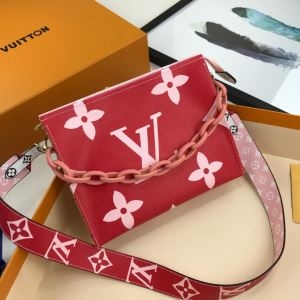 2019年秋冬人気新作の速報 ルイ ヴィトン LOUIS VUITTON 斜め掛けバッグ 冬を乗り越えるためのマストアイテム