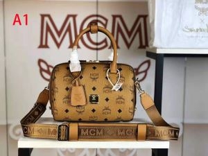 2019年秋冬コレクションを展開中 エムシーエム MCM ハ...