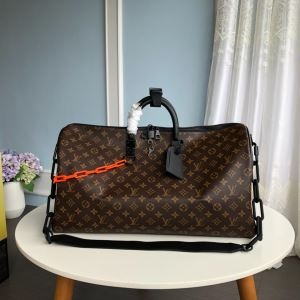 ルイ ヴィトン ボストンバッグ コピー 秋冬トレンド感をアップ 2019秋冬 メンズ Louis Vuitton ブランド 在庫僅か 手頃価格