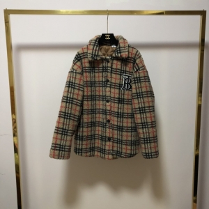 バーバリー ジャケット コピー 上品な大人スタイルを楽しめるアイテム Burberry レディース チェック トレンド 2020限定 安価