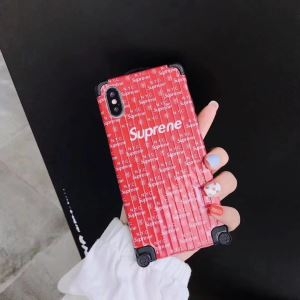 スマホケース Supreme カバー 軽くて硬いデザインを誇る限定新作 ユニセックス コピー シュプリーム ２色可選 ユニーク 激安