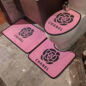 お部屋スタイルをより素敵に CHANEL トイレマット 人気...