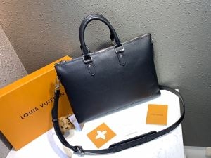 ビジネスバッグ Louis Vuitton 人気 キリンと感が漂わせる大本命 ルイ ヴィトン 通販 メンズ コピー 通勤通学 限定品 安価