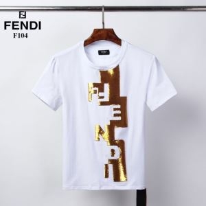 オシャレな軽やかさで魅力  フェンディ2色可選  FENDI おしゃれの「主役」になる 半袖Tシャツ