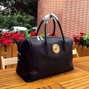 VERSACE ヴェルサーチ ショルダーバッグ メンズ 使い...