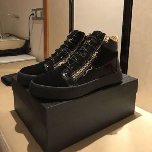 手を出しやすいプライスも魅力 ジュゼッペ ザノッティ GIUSEPPE ZANOTTI 2020年の新作アイテムは ランニングシューズ