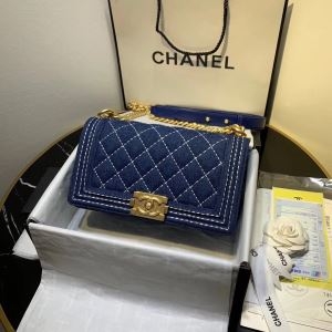 シャネル ショルダーバッグ 新作 圧倒的な存在感ある限定品 CHANEL レディース コピー ネイビー 2020SS 相性抜群 安価