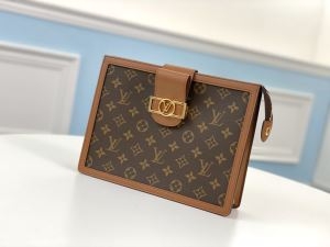 Louis Vuitton クラッチバッグ 優しく見せるスタイル レディース 2020春夏 コピー ルイ ヴィトン バッグ 値段 おしゃれ 安い