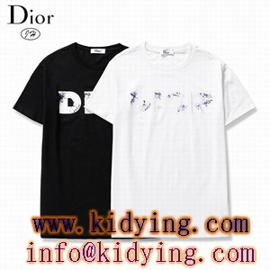 特徴的なアボカドデザインTシャツディオール ｔシャツ 人気激安 DIOR メンズ半袖