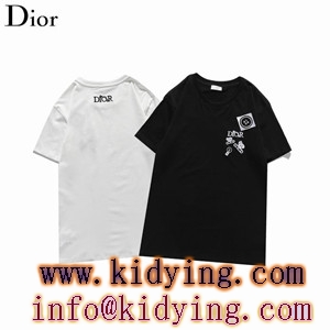 素肌に着用しても心地よく､一枚でもさらりと着こなせDIOR メンズ半袖ｔシャツコピー