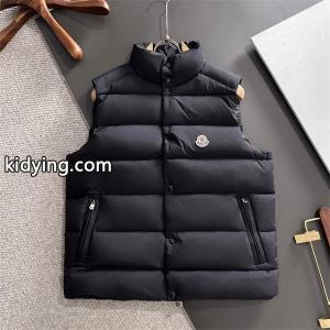 ブラックシンプル ダウンベスト モンクレール ブランド コピー スーパーコピー アウター 秋冬 温かさ重視 moncler ブランド コピーkidying26eOLzCi