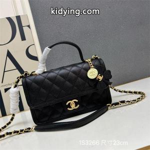 chanel ブランド コピー クラシック菱格 フラワーアクセサリー シャネル ブランド コピー ショルダーバッグ 偽物 レディース フェミニンkidying26KDWP1f