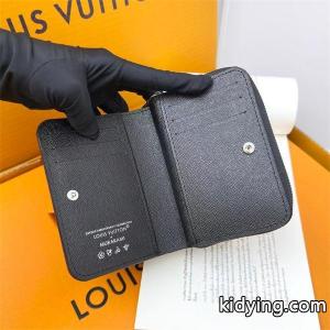 M83689セールルイヴィトン コピーブランド財布コピー2026人気LOUIS vuitton コピーブランドカードケースkidying26H5H5LD