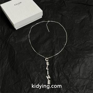 セリーヌ コピーブランド celine コピーブランド コピー 2026冬 ロゴペンダント クリスタルシルバーネックレス 入手困難kidying26bmq8Hr
