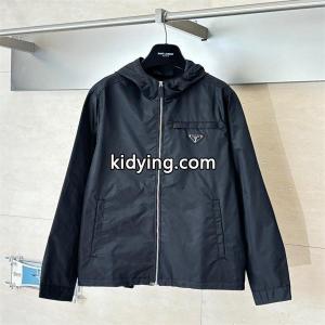 新作 ブラック ミニロゴデザイン 高品質 人気 スーパーコピー フードジャケット prada コピーブランド プラダ コピーブランドkidying26DyCyWn