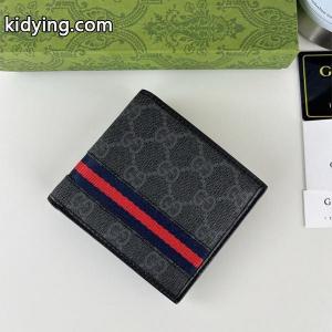 グッチ ブランド コピー コピー 二つ折り財布 GGキャンバス ネイビー×レッドライン モダン 落ち着いた 上品 デザイン gucci ブランド コピーkidying26vWPXne