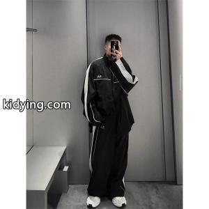 バレンシアガ ブランド コピー 偽物 トラックジャケット スリーストライプ 高品質 スポーツカジュアル ジップアップ balenciaga ブランド コピーkidying26WbGrme