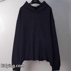 Maison Margiela コピー パーカー トーンロゴ エンボスデザイン ミニマル 入手困難 マルジェラkidying26SnK11b