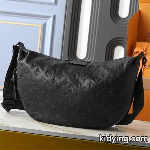 LOUIS vuitton スーパーコピー 偽物 ボディバッグ モノグラム エンボス ブラック レザー ルイヴィトン スーパーコピーkidying26TPTzKz
