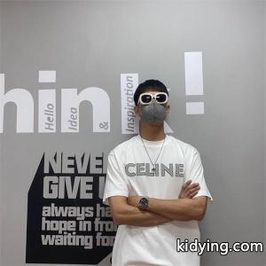 爽やかなceline スーパーコピー セリーヌ スーパーコピーtシャツ スーパーコピー 通販ショッピングkidying26uiODGv