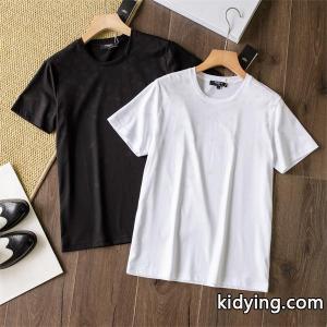 今年リニューアルバージョン入荷 fendi コピーブランド コピー 半袖tシャツ  2色展開 ペアルック クリーンなルックスkidying265bWv0f